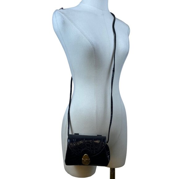 Lexiapel Womens Black Croc-Embossed Leather Gold Turn-Lock Closure Crossbody Bag - Picture 9 of 10